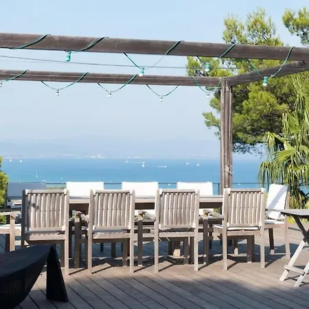 מלון 12 Couchages, Piscine 16x4, Vue Mer.