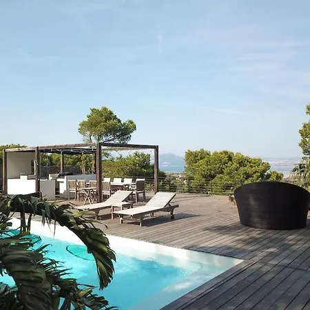 מלון 12 Couchages, Piscine 16x4, Vue Mer.